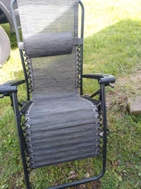 Gravity  chair