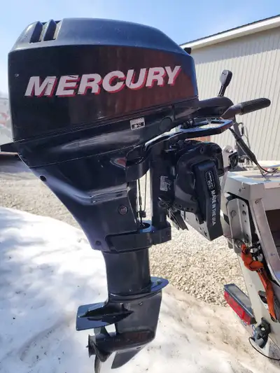 Well maintained 15hp long shaft tiller mercury 4 stroke outboard with electric start. Big foot. Perf...