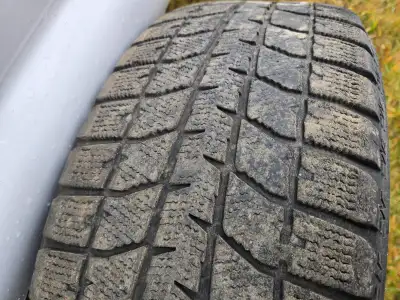Selling a set of 4 Bridgestone Blizzak WS70 winter tires on steel rims. Tires are 205/55R16 Rims are...
