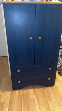 Armoire /commode