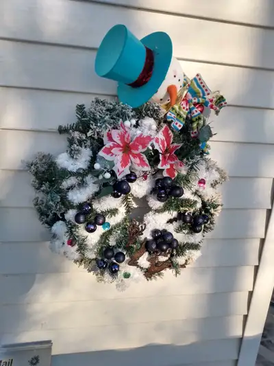 Christmas wreath/ snowman wreath, View more