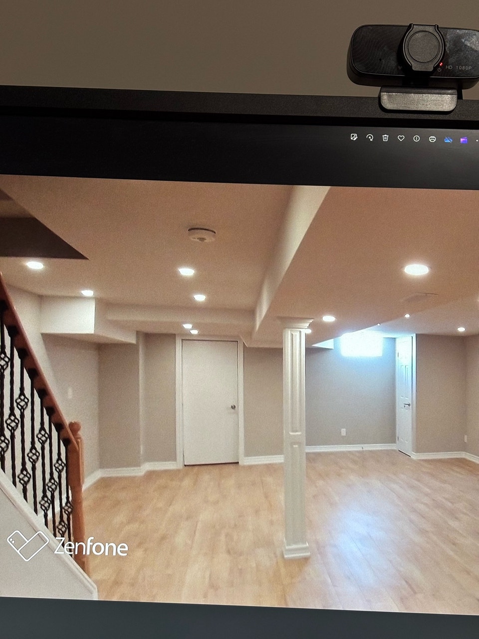 Basement apt near Hwy7/Yonge st with a separate entrance 3