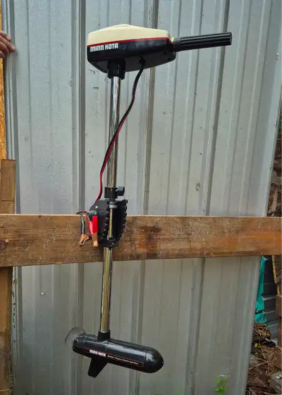 17 lb. thrust Approximately 75 hours of use