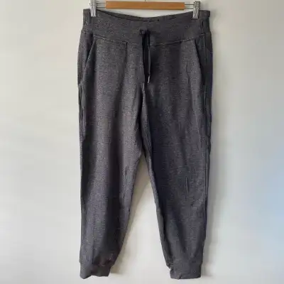 Lululemon size 8 Ready To Rulu joggers, View more