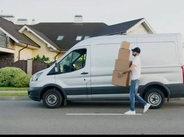Delivery driver needed  in Drivers & Security in City of Toronto - Image 2