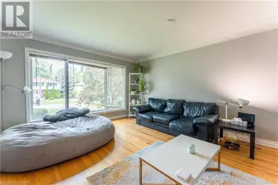 MUST SEE – CLEAN Bedroom in Waterloo | ALL UTILITIES INCLUDED & FURNISHED Female Students Only Large...