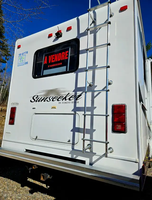 Motorisé Classe C in RVs & Motorhomes in Lanaudière - Image 3