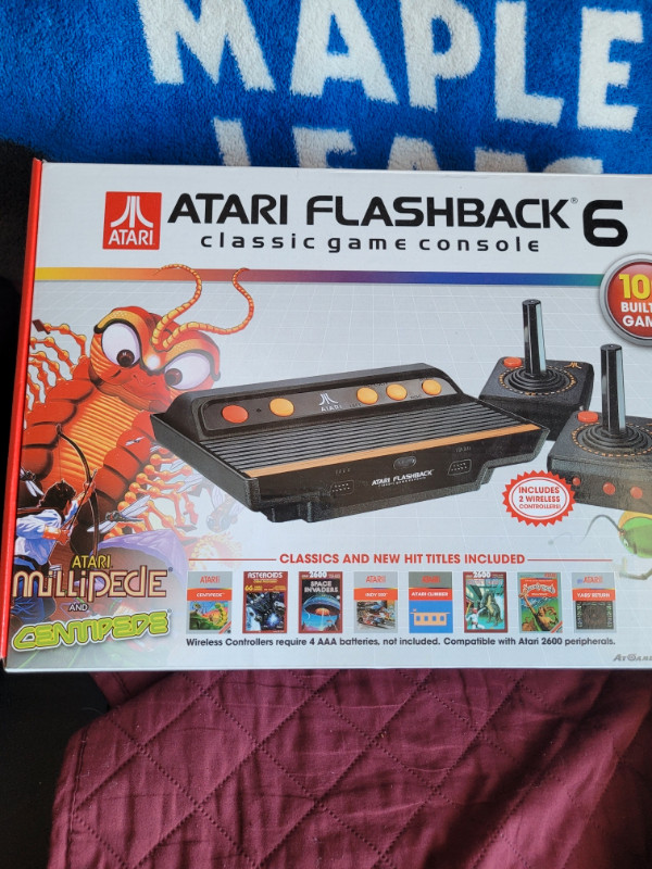 Atari Flashback 6 Classic Game Console with 2 wireless controlle in Older Generation in Prince Albert - Image 2