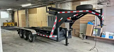 Trailer Roll-off Fabrox 2007 complètement remise à neuf avec système de control sans fils. Comme neu...