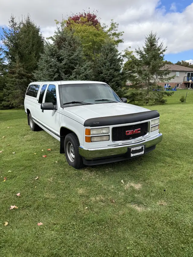 1996 GMC Sierra 1500 SL Extended Cab Short Box