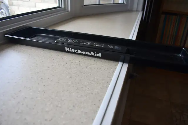 KitchenAid Range Steam Rack Water Reservoir Kit. in Stoves, Ovens & Ranges in West Island - Image 3