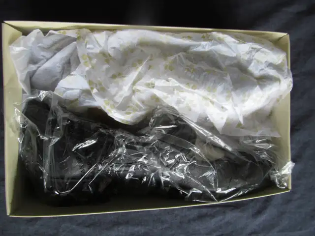 Size 11 Women's shoes, Naturalizer N5 comfort, NEW, Black in Women's - Shoes in Markham / York Region - Image 3