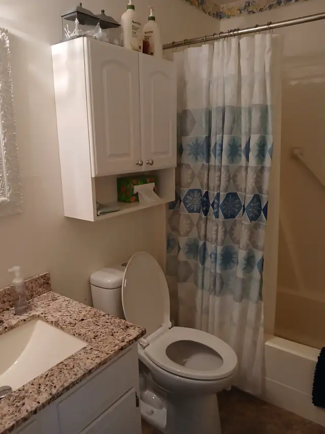 2 BEDROOM CONDO FOR RENT IN PORT CHARLOTTE FLORIDA in Florida in Canada - Image 7