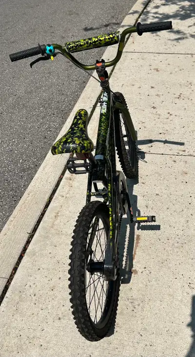 Supercycle Camo BMX Bike, View more