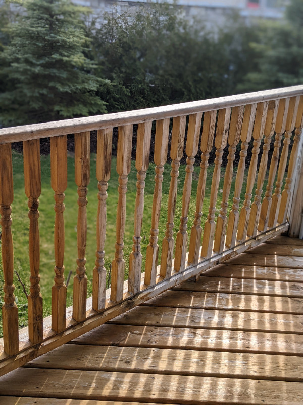 Cedar Wood Deck railings and balusters in Decks & Fences in Ottawa - Image 4