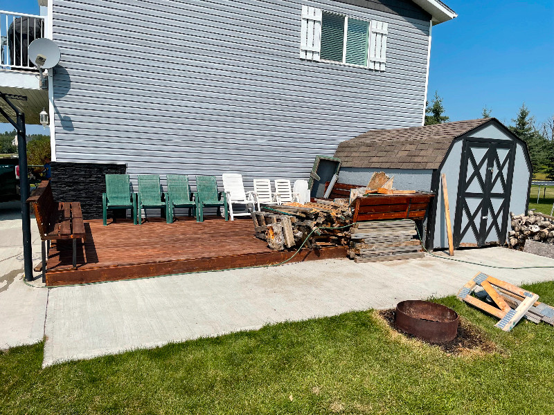 Beautiful lake home on Buck Lake south of Drayton Valley Houses for