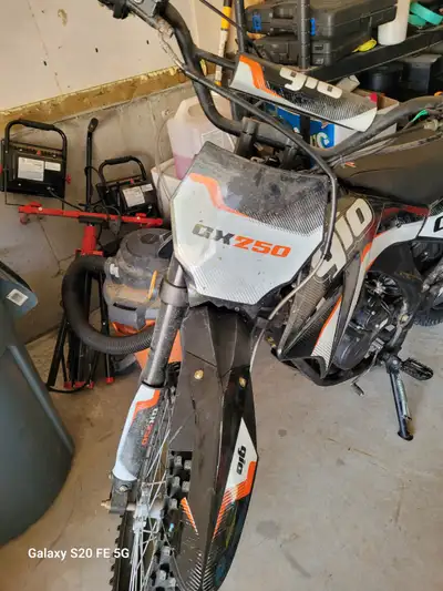 No scamers i wont answer e mails or text if there not in edmonton area Bought brand new in fall of 2...
