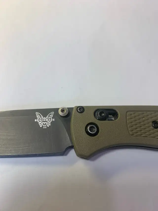 Benchmade Bugout S30V63735877851905122