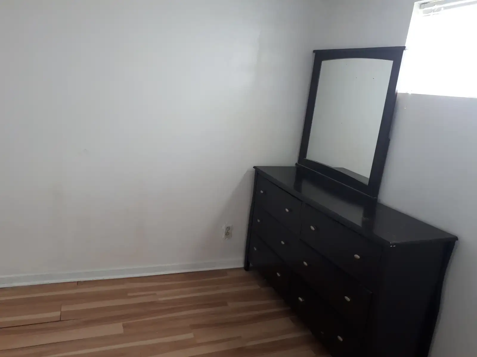 pictures of the unit