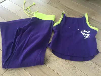 Vêtement, View more