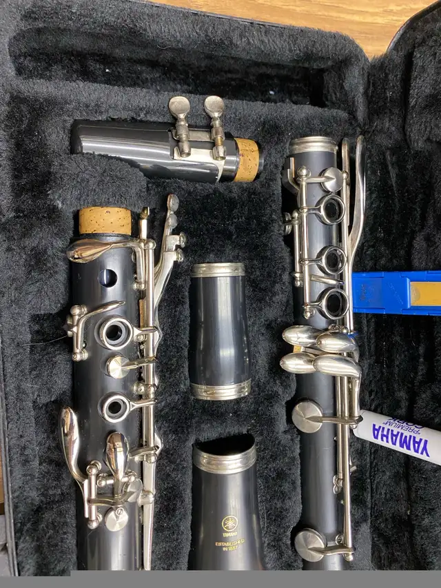 Yamaha Clarinet. Model #255 Absolute MINT condition.Newest model in Woodwind in Saskatoon - Image 5