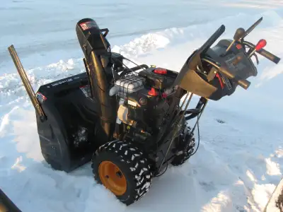 full-full souffleuse craftsman 342CC .11.5 h.p. briggs 30 pouce, View more