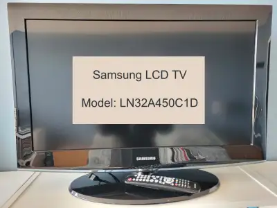 32 inch Samsung LCD TV (working like new!), View more