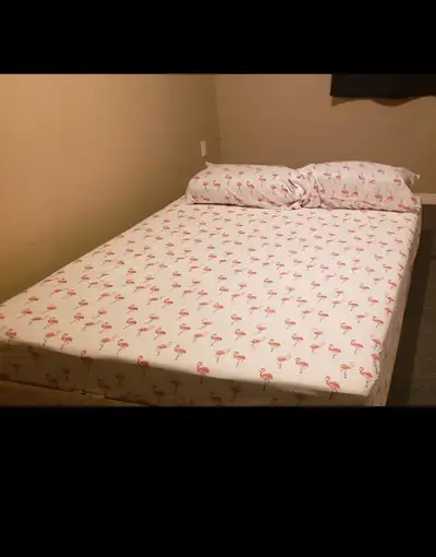 565 $ for 1 furnished private room. Heat and hydro included. Washroom is seperate, kitchen is shared...