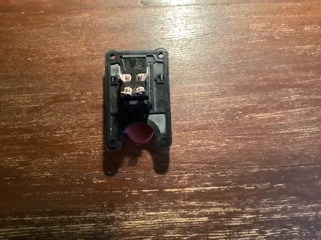 Interrupteur de banc de scie 125V/230V in Power Tools in Québec City - Image 3