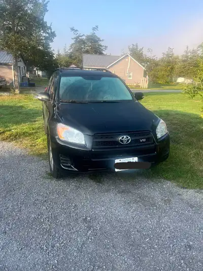 2009 toyota Rav 4 V6. one of the best engines ever. hardly broken in at 200 000 km everything works...
