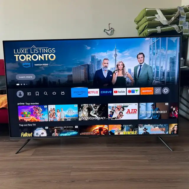 Amazon 50" 4K QLED Omni Fire TV - Smart Tv in TVs in Ottawa - Image 3