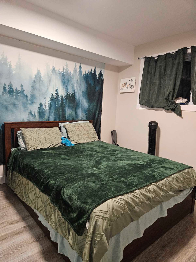 Ikea Hungsvaer QUEEN mattress  dans Lits et matelas  à Ville de Montréal - Image 2