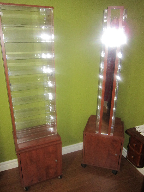 Display cabinets in Hutches & Display Cabinets in Dartmouth - Image 2