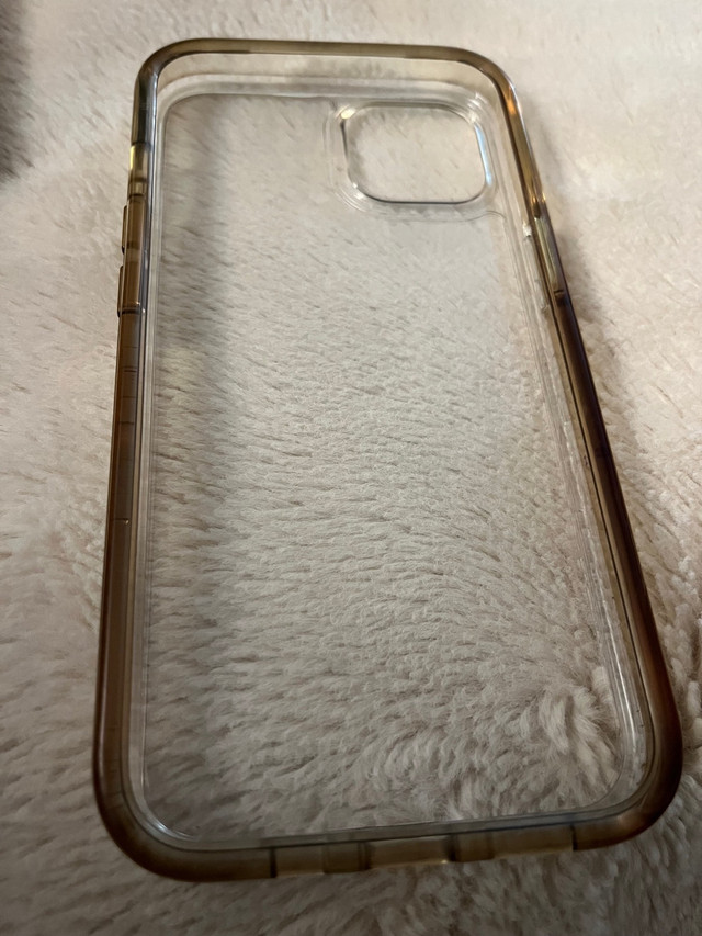 Clear protecting case for iphone13  in Cell Phone Accessories in Markham / York Region - Image 2