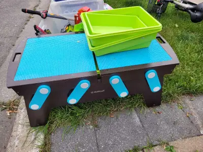 Curbside alert KidKraft lego table  22 Cocksfield , View more