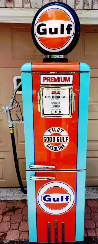BRAND NEW "RETRO STYLE"  "GAS PUMP" FRIDGE IN VINTAGE GULF OIL in Arts & Collectibles in Oshawa / Durham Region - Image 3