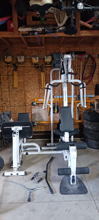 Body Solid Home Gym machine with leg press