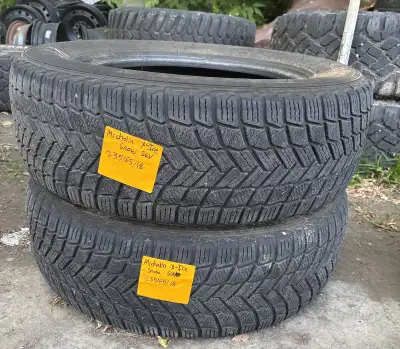USED X2 235/65/18 Michelin X-ICE Snow DOT 2021 2022 TREAD 7/32