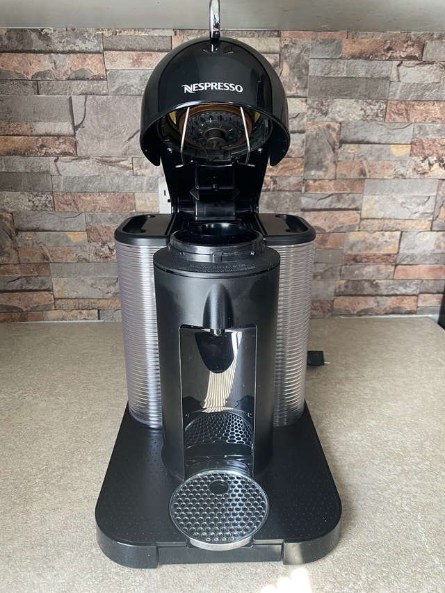 Nespresso Vertuo Round Head Machines à café Ouest de l’Île Kijiji