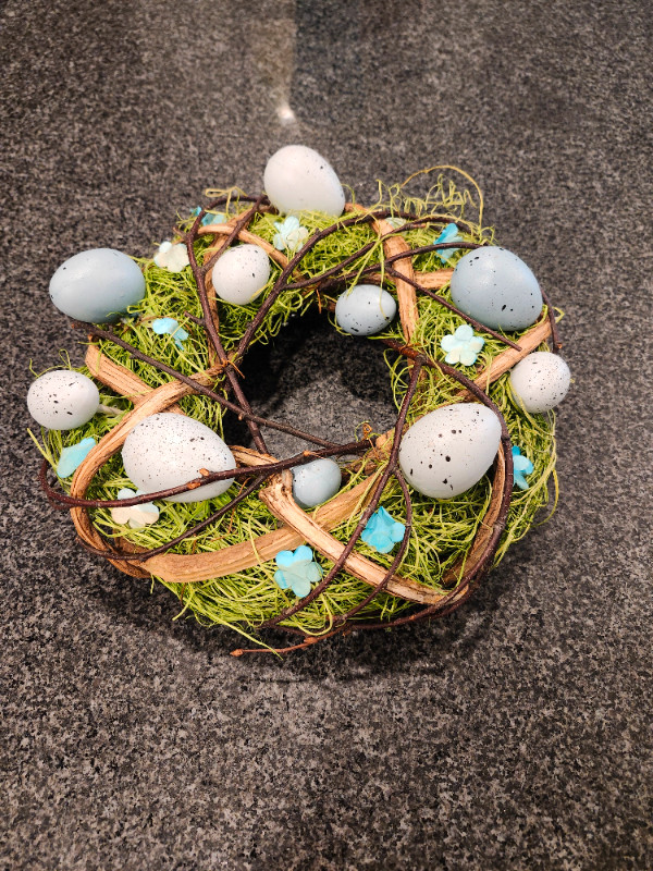 EASTER EGG WREATH in Hobbies & Crafts in City of Halifax