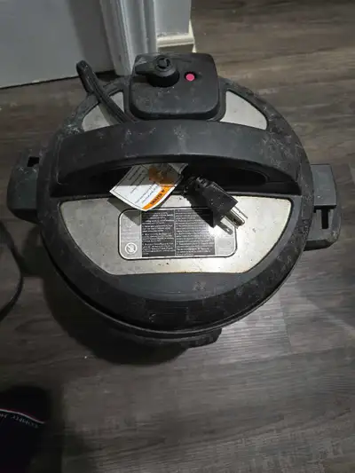 Instant Pot Electric Pressure Cooker – Works Well, View more