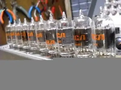 VINTAGE 1960 AUDIO PRE-AMP DRIVER / RECTIFIER TUBES in Other in City of Toronto - Image 7