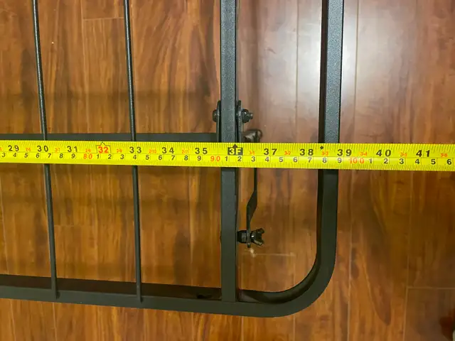 Zinus Metal Bed Frame - Twin Size in Beds & Mattresses in City of Toronto - Image 4