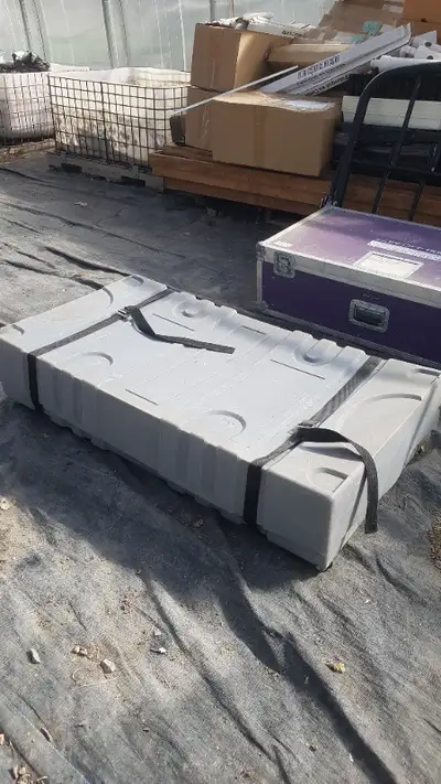 Road case 40 x 22 x 12 id measured 50 $ each Plastic storage case gray with handle and wheels 50x27x...