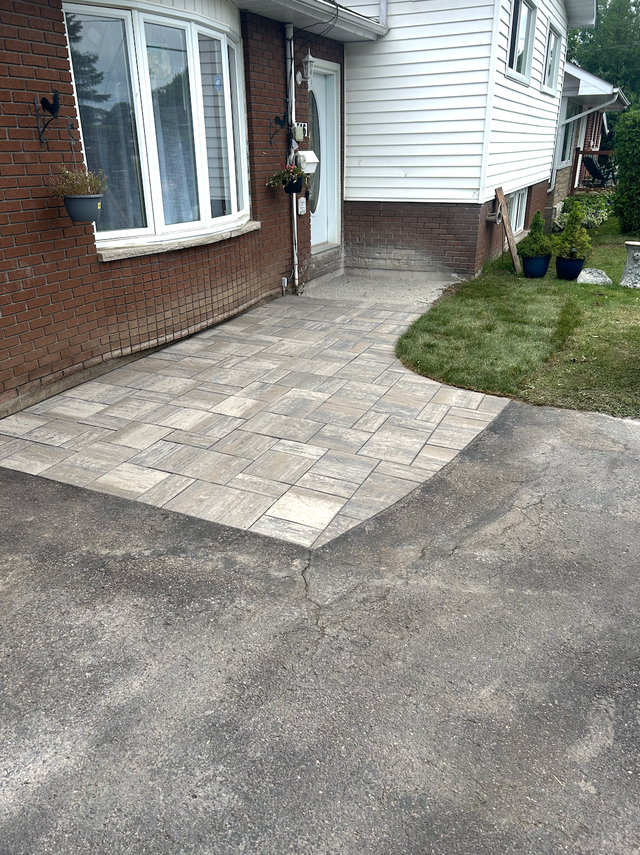 Rock Solid Hardscaping Plus529836158412410883