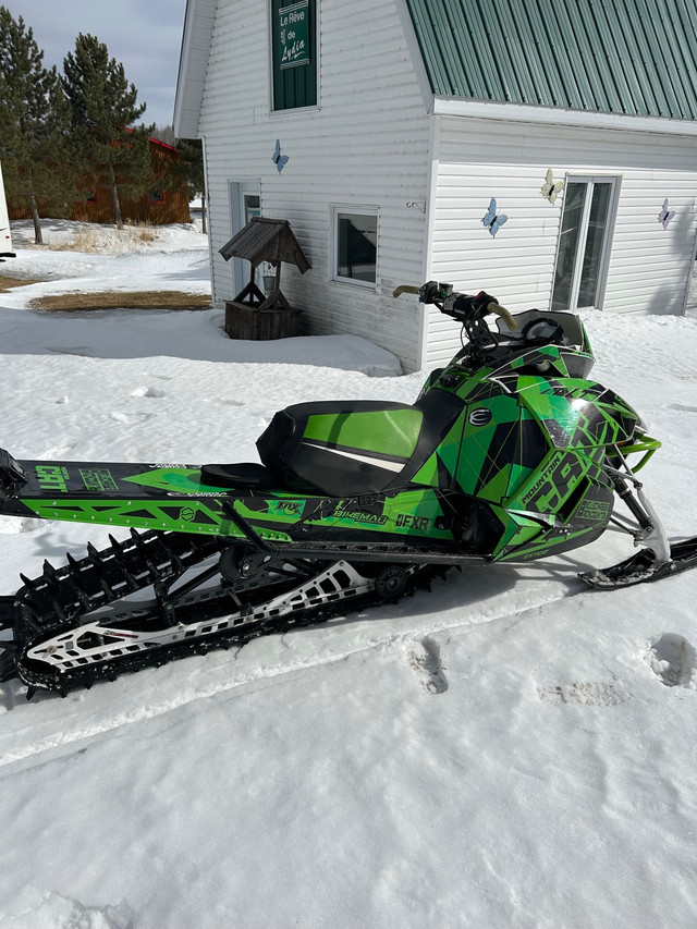 2016 m8000 Motoneiges LacSaintJean Kijiji
