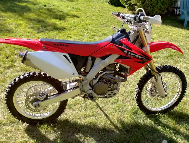 Honda CFR 250x for sale in Dirt Bikes & Motocross in Calgary - Image 4