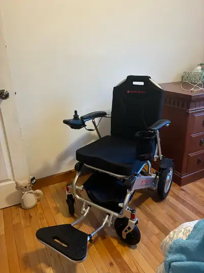 Travel Buggy City 2, electric wheelchair, used once, View more