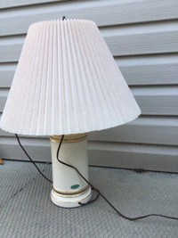 Home lamp table lamp works $15