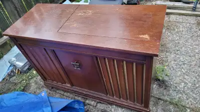Philips Tube-Based Console Stereo - PARTS OR REPAIR, View more